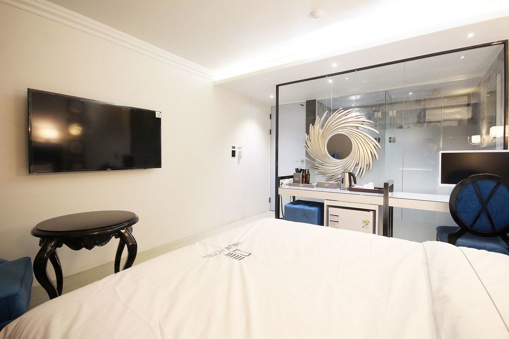 Jeonju Neue Hotel Екстериор снимка